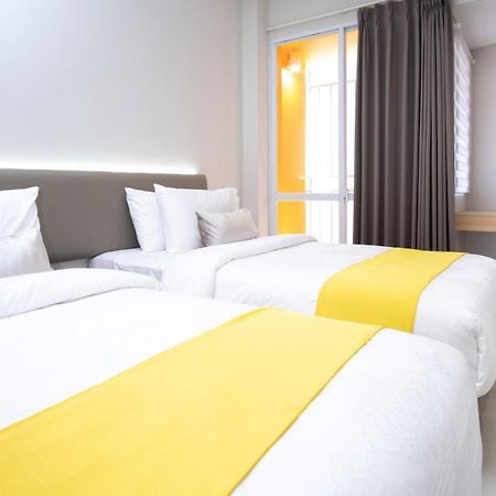 S101 Hotels Semarang Eksteriør bilde