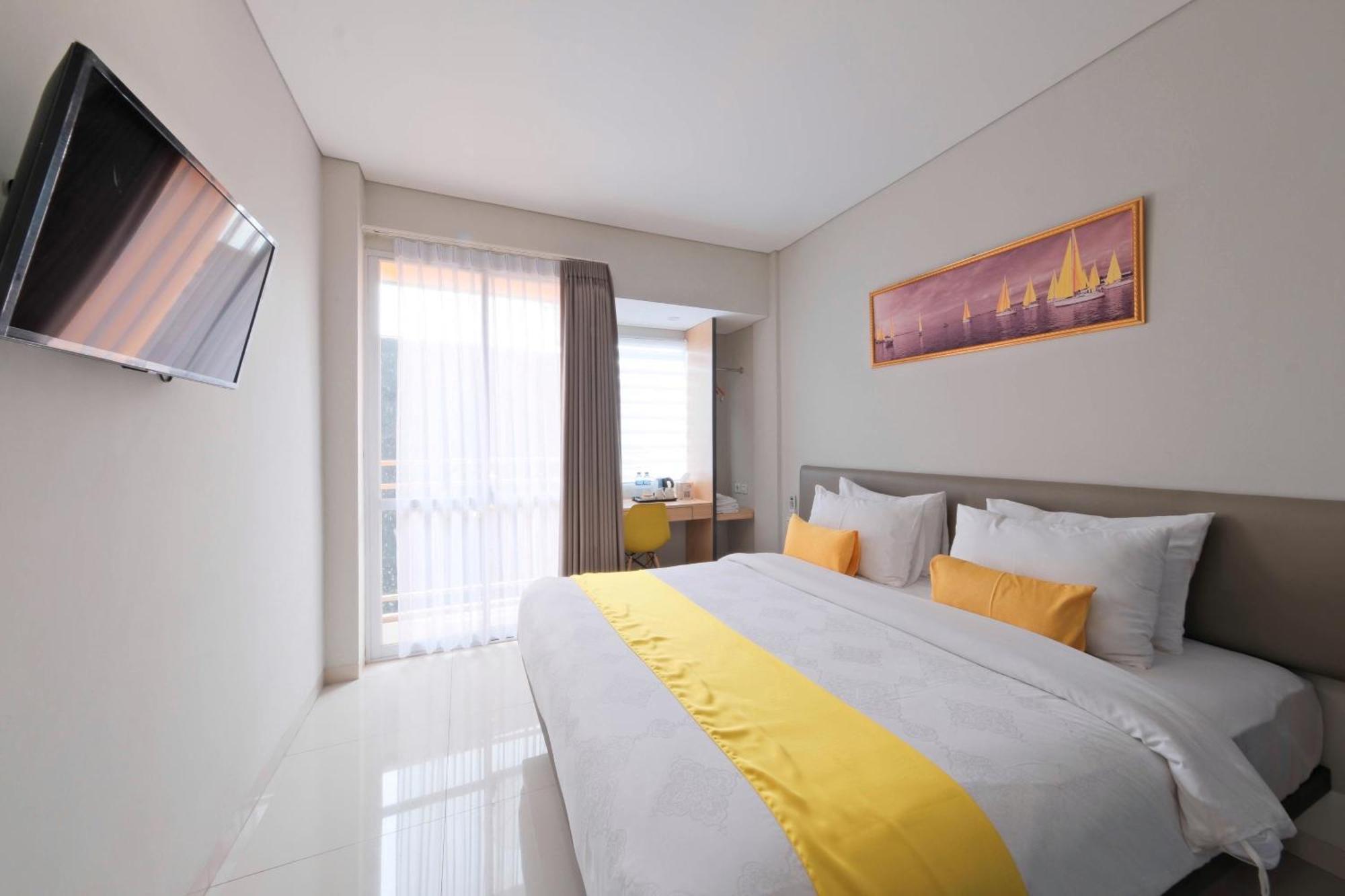 S101 Hotels Semarang Eksteriør bilde